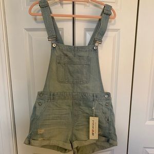 NWT H & M Jean Short Overalls.